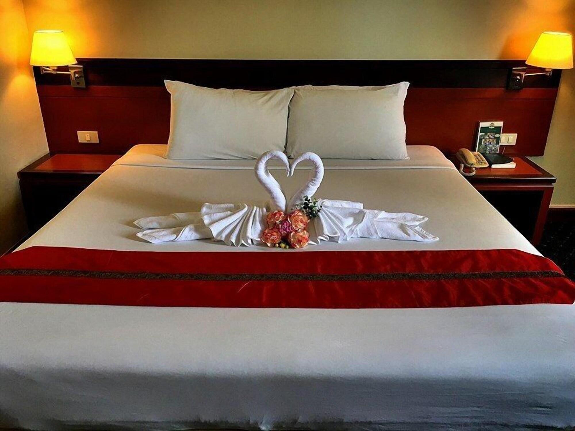 Hatyai Golden Crown Hotel Hat Yai Eksteriør billede