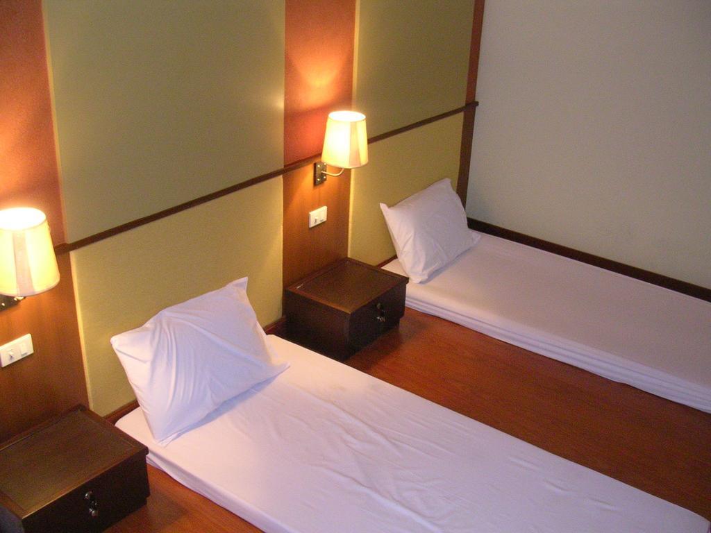 Hatyai Golden Crown Hotel Hat Yai Eksteriør billede