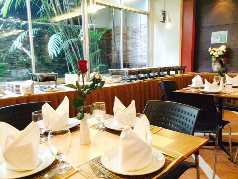 Hatyai Golden Crown Hotel Hat Yai Eksteriør billede